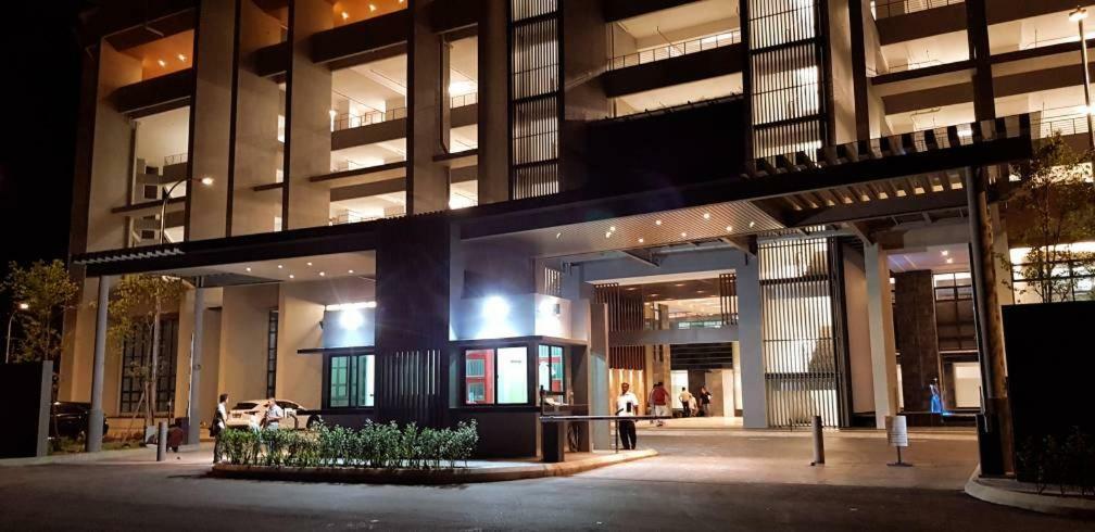 Apartment Atlantis B19 5-6 Pax L 5 Mins Jonker St By Lullaby Retreats *